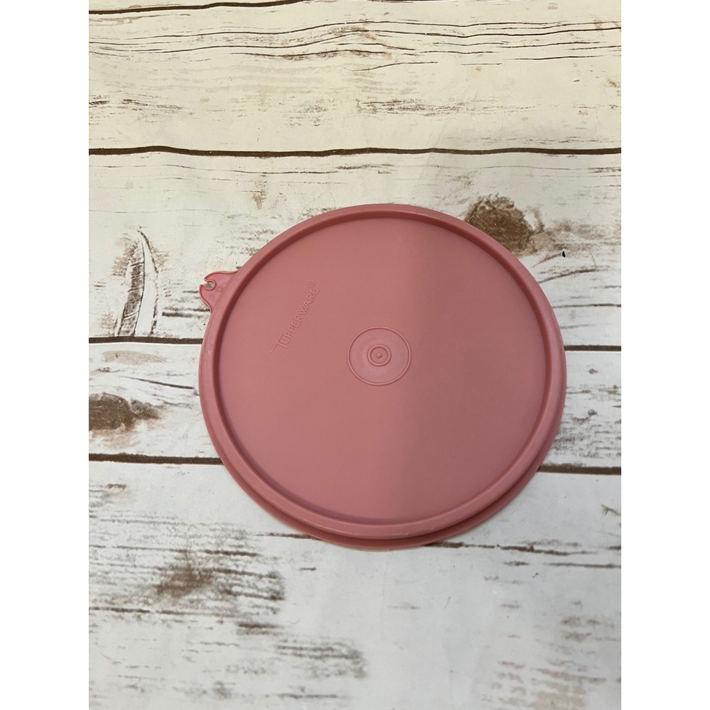 Tupperware Replacement Lid Mauve Pink Round Seal Pull Tab 6.75 Inch